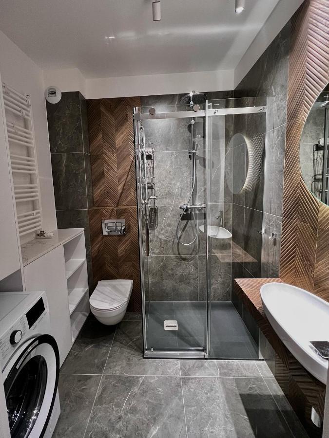 Modern Stone Hill Apartment Шклярска Поремба Екстериор снимка