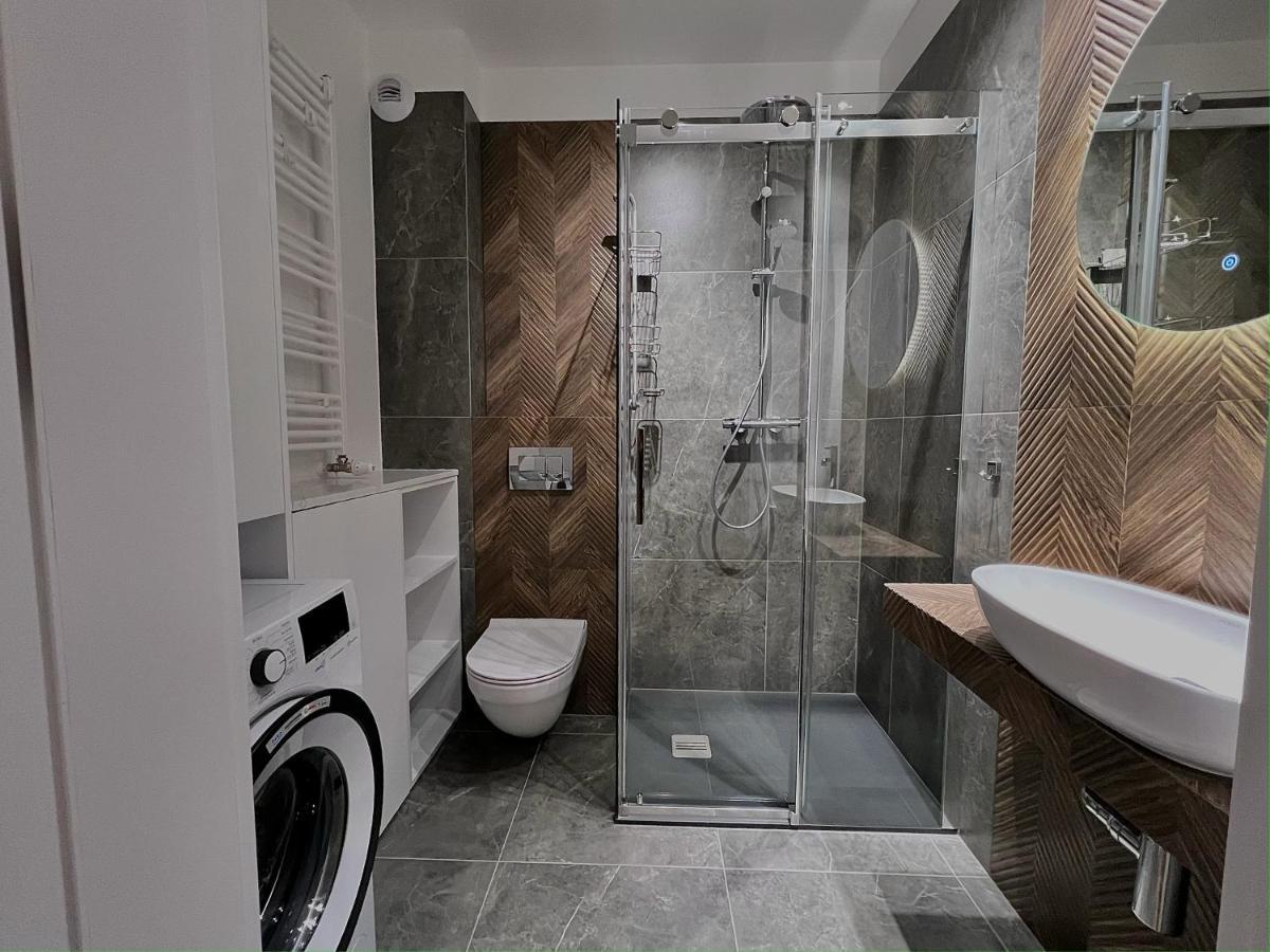 Modern Stone Hill Apartment Шклярска Поремба Екстериор снимка